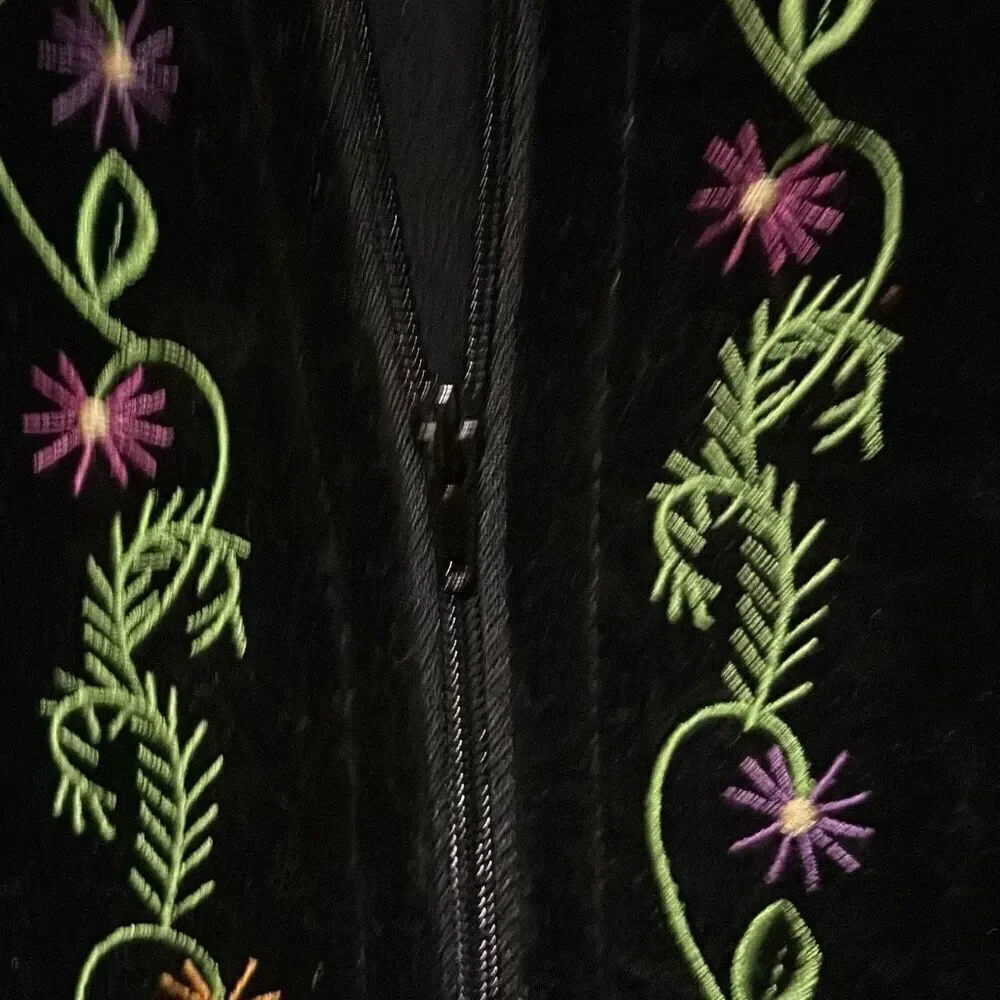Samii Clothes Gay Ellis Vintage Scandinavian Black Wool Coat Embroidered Girls X